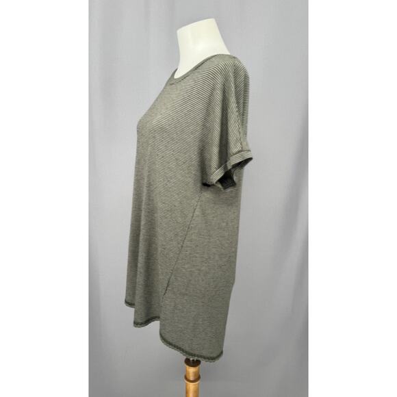 ModCloth Tunic Womens Medium Gray White Striped Short Sleeve Stretch Lagenlook - Picture 4 of 9